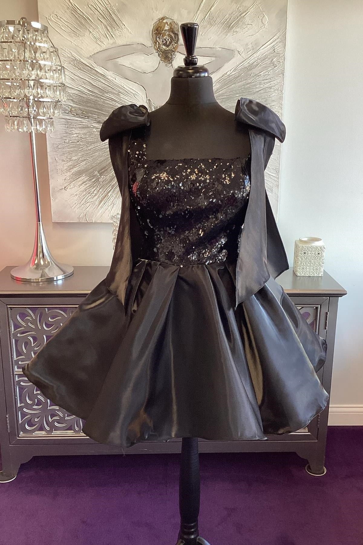 Black Square Bow Straps A-Line Two Tone Homecoming Dress