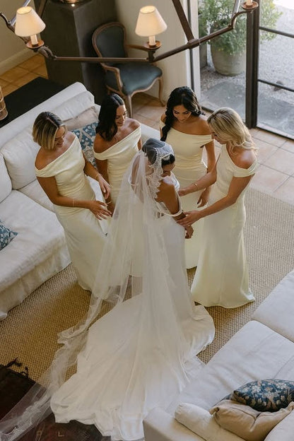 Bodycon Satin Off-Shoulder Sleeveless Long Bridesmaid Dress