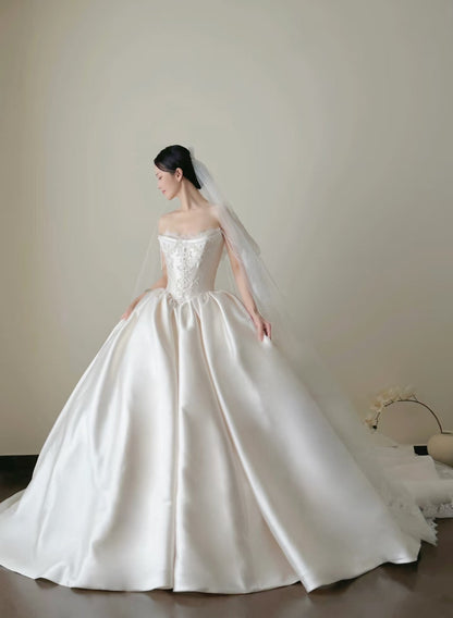 French Retro Satin Strapless Ball Gown Long Wedding Dress P2758