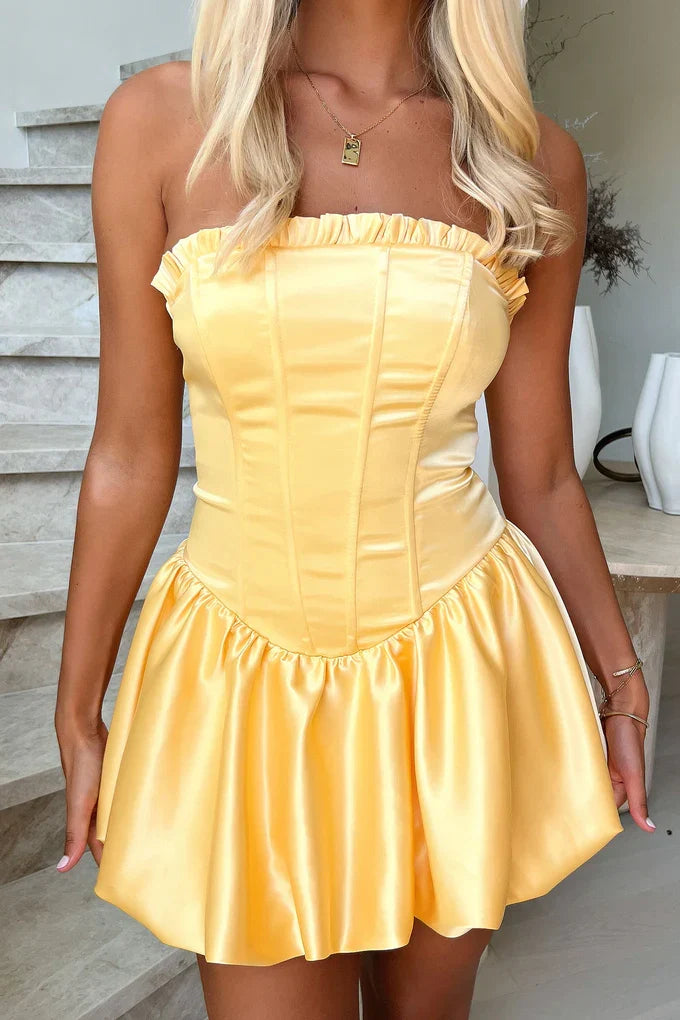 Casual Satin A-Line Ruffle Strapless Lace Up Homecoming Dress