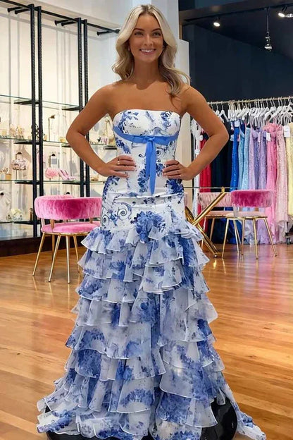 Chic A-Line Sleeveless Lace Up Party Prom Dress With Tiered Train