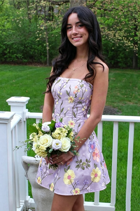 Chic Strapless A-Line Floral Appliques Mini Party Homecoming Dress