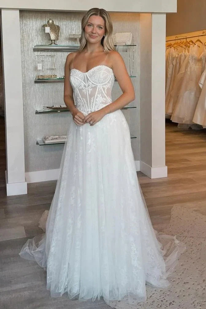 Chic Sweetheart Strapless Lace Tulle A-Line Wedding Dress