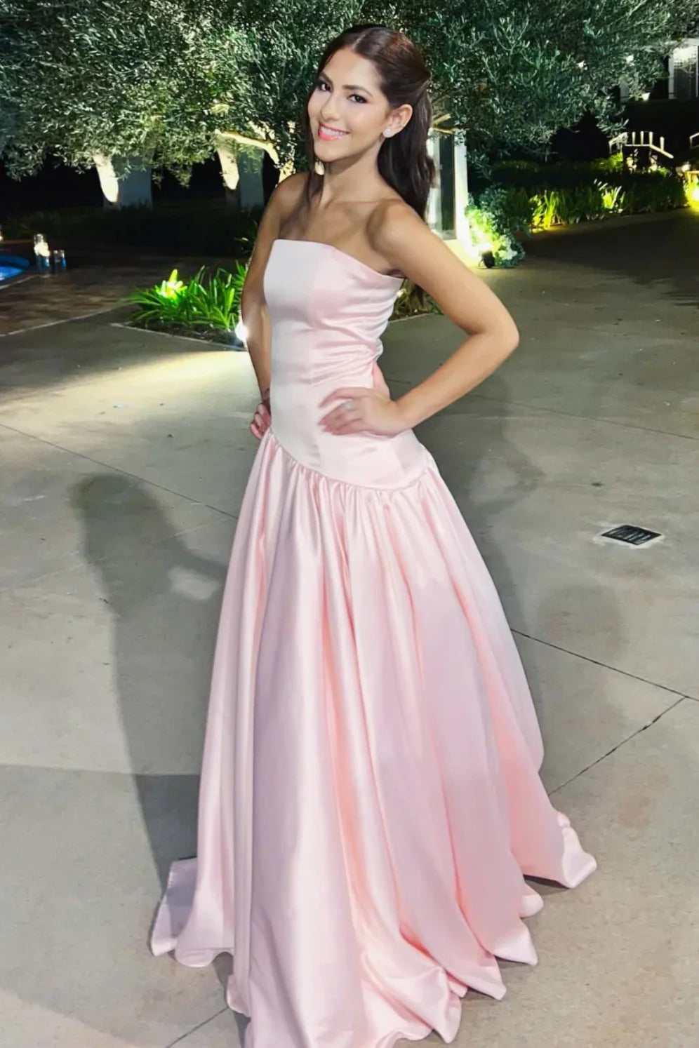 Classic Pink Satin A-Line Strapless Maxi Party Prom Dress