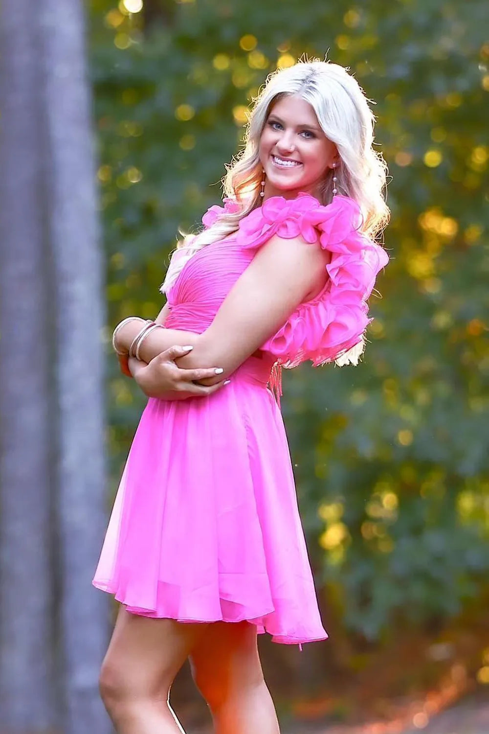 Cute Chiffon A-Line V-Neck Ruffled Sleeves Short Homecoming Dress