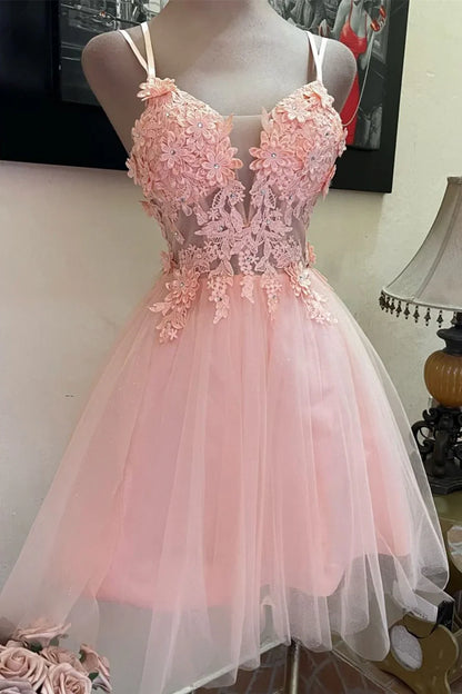 Cute Tulle A-Line Sleeveless Lace Appliques Mini Party Homecoming Dress