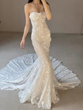 Elegant Strapless Mermaid Floor Length Wedding Dresses Lace Bridal Gowns Long Train