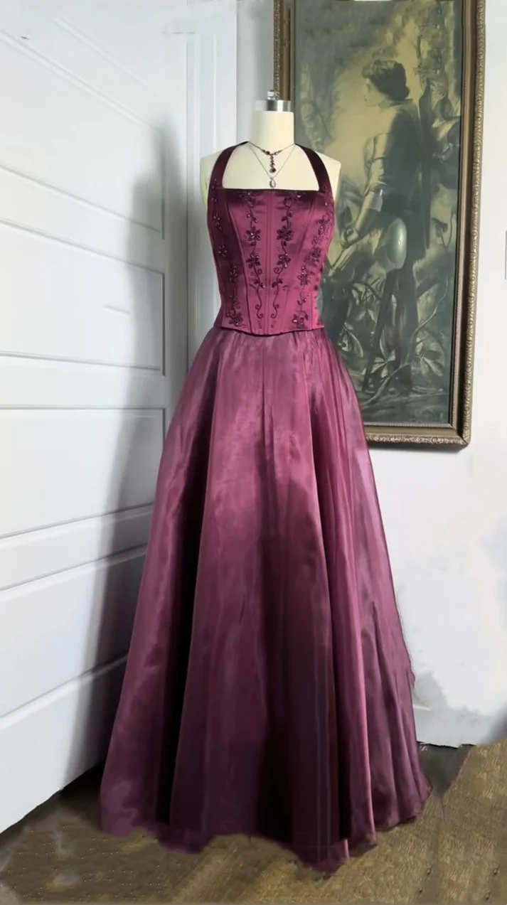 Pretty A line Halter Burgundy Sleeveless Evening Dress Organza Long Prom Dresses P2334