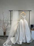 Classic Ball Gown Spaghetti Straps White Satin With Wedding Veil Long Wedding Dress GG2988