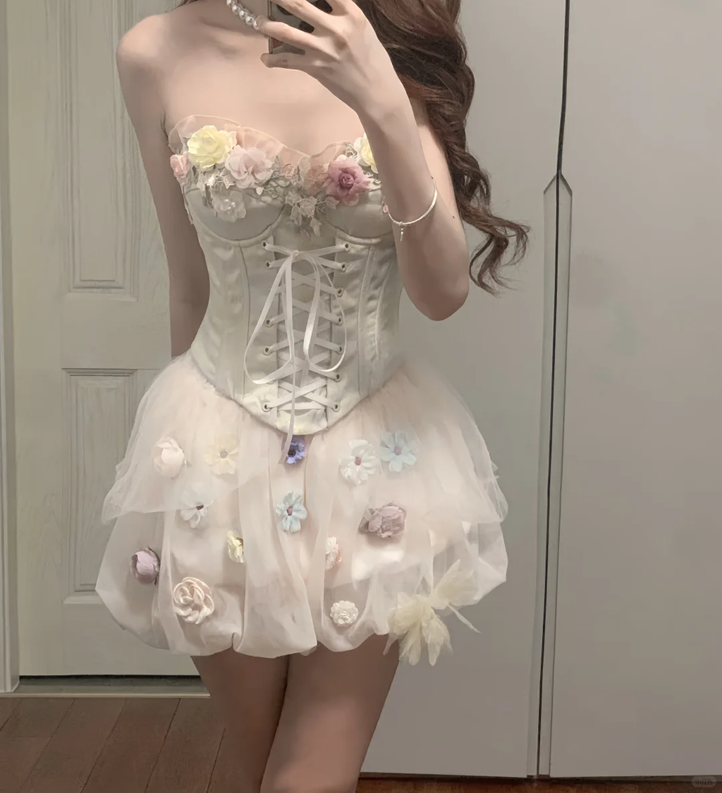 Pretty A Line Strapless Satin Tulle Applique Short Prom Dress,Homecoming Dress,Birthday Dress GG3370