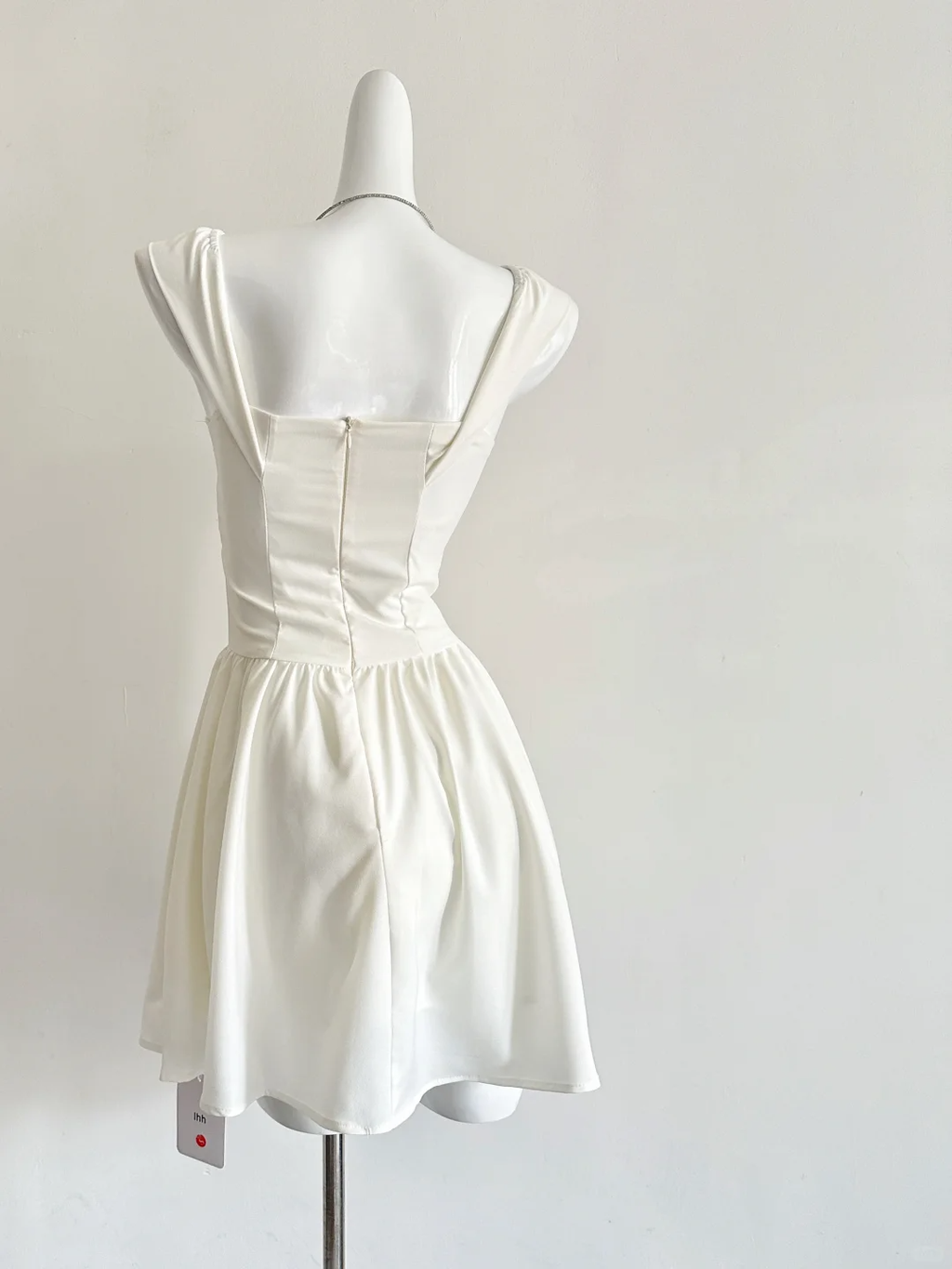 Elegant A Line U Neck Satin Short Homecoming Dress,Summer 16th Birthday Dress GG3799