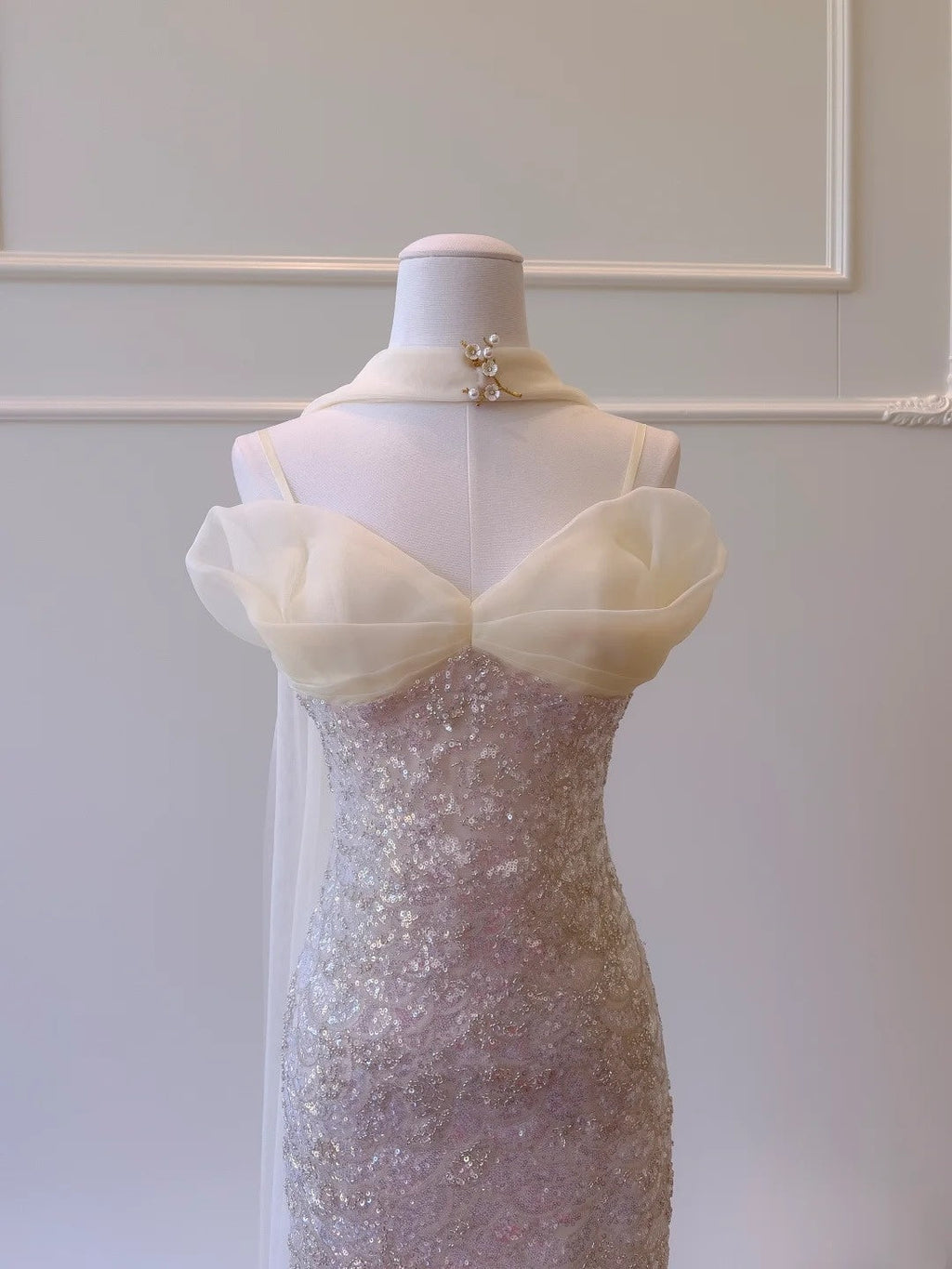 Glittering Spaghetti Straps Light Pink Prom Dress Sequins Mermaid Evening Dress GG5843