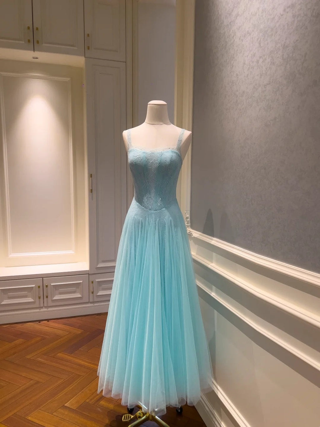 Chic Tulle Light Blue Prom Dress Lace Spaghetti Straps Sequins A-Line Evening Dress GG5847
