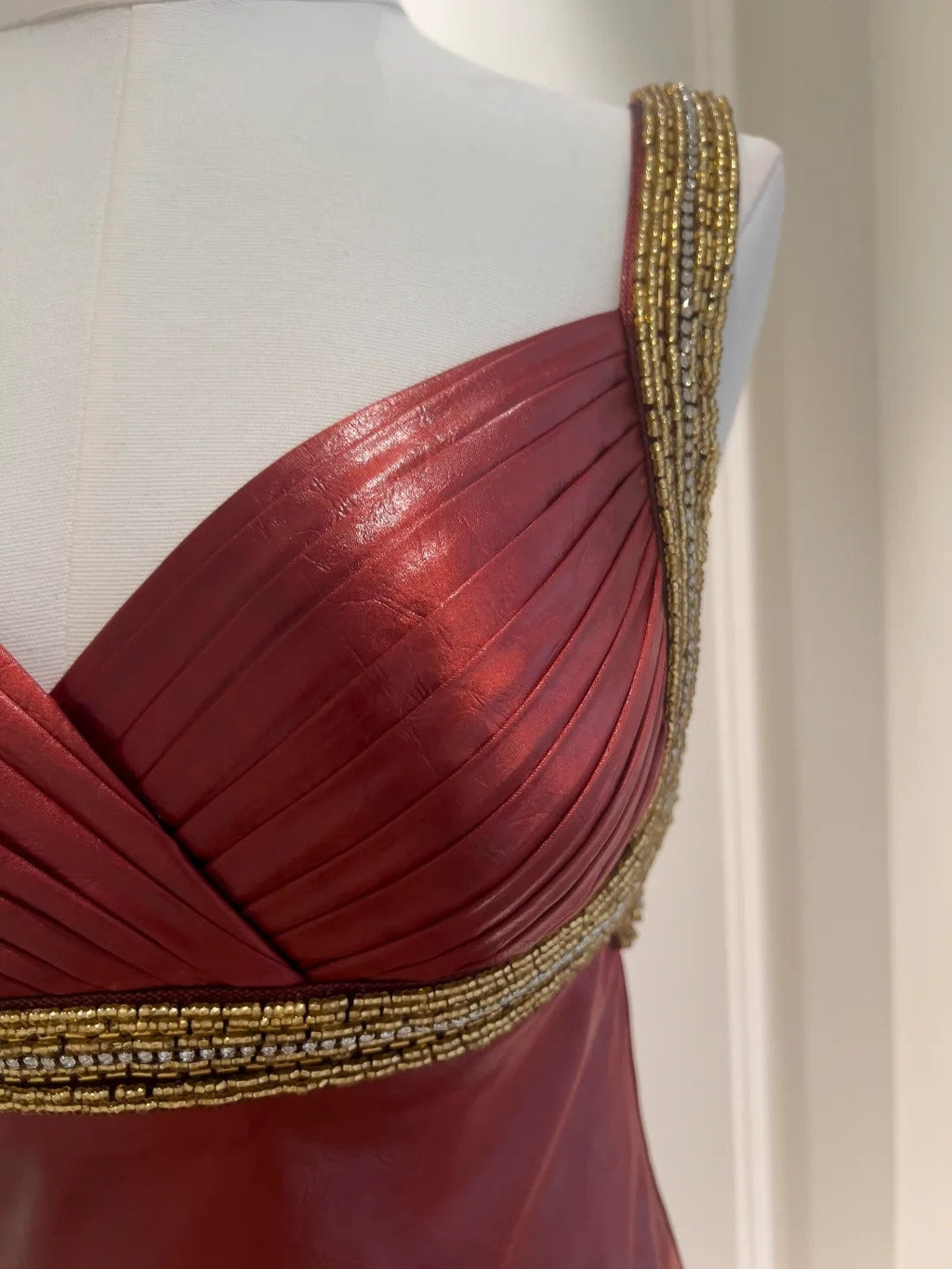 Glittering Burgundy Prom Dress Beaded Spaghetti Straps Mermaid Evening Dress GG5857