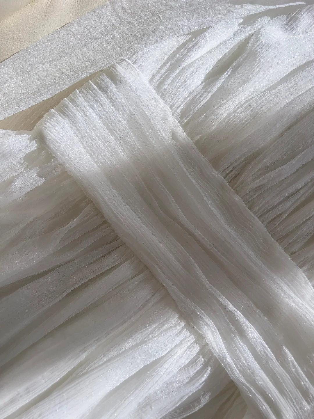 Amazing Halter Neck White Prom Dress Tulle A-Line Evening Dress GG5913
