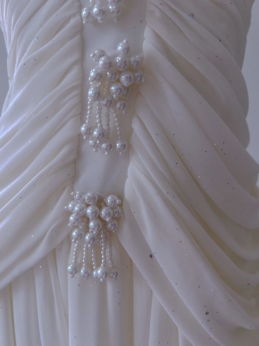 Elegant Halter Neck White Prom Dress Beads Sequins A-Line Evening Dress GG5919