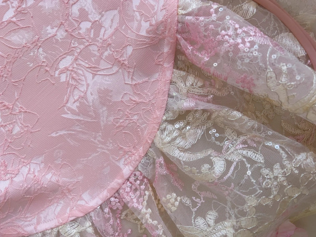 Dreamy Spaghetti Straps Pink Homecoming Dress Lace Sequins Ruffles Birthday Dress GG5924