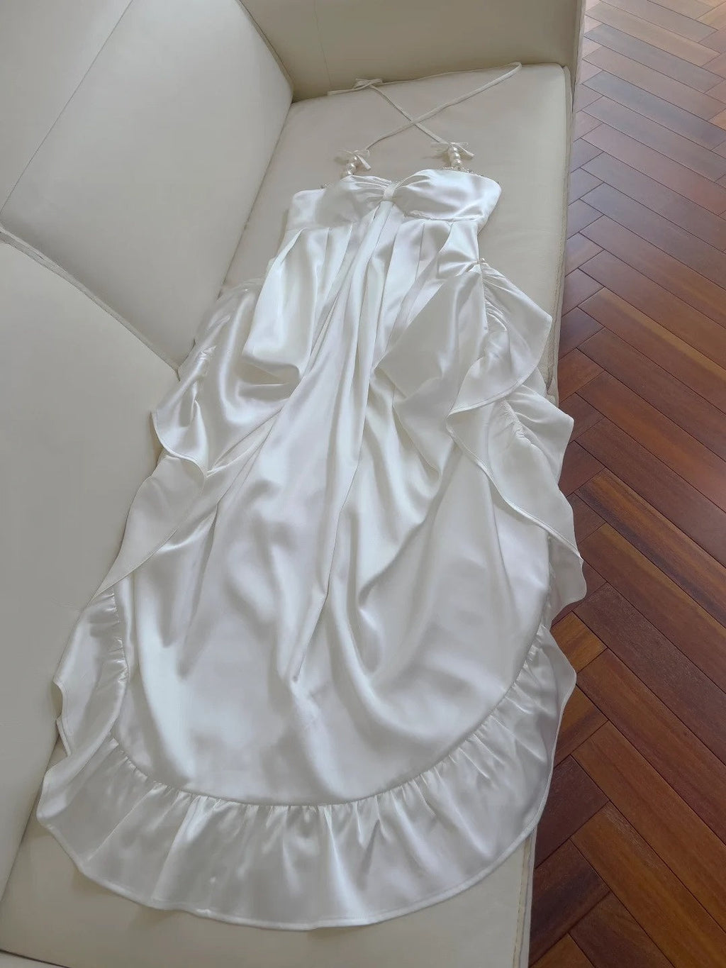 Elegant Halter Neck Pearl White Prom Dress Ruffles A-Line Evening Dress GG5931