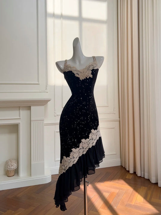 Romantic Spaghetti Straps Black Homecoming Dress Sequins Lace Mermaid Birthday Dress GG5949