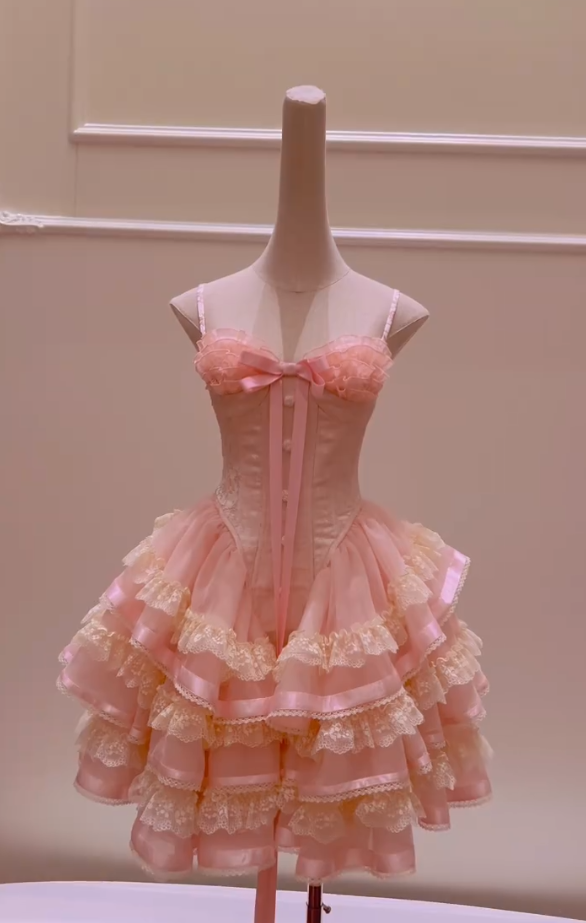 Sweet Spaghetti Straps Ruffles Pink Homecoming Dress Lace Tiered A-Line Birthday Dress GG5979