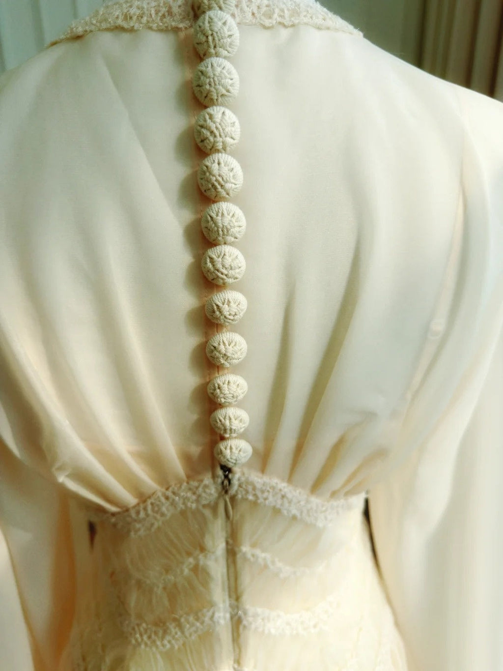 Fashion Long Sleeve Ivory Prom Dress Chiffon A-Line Evening Dress GG6053