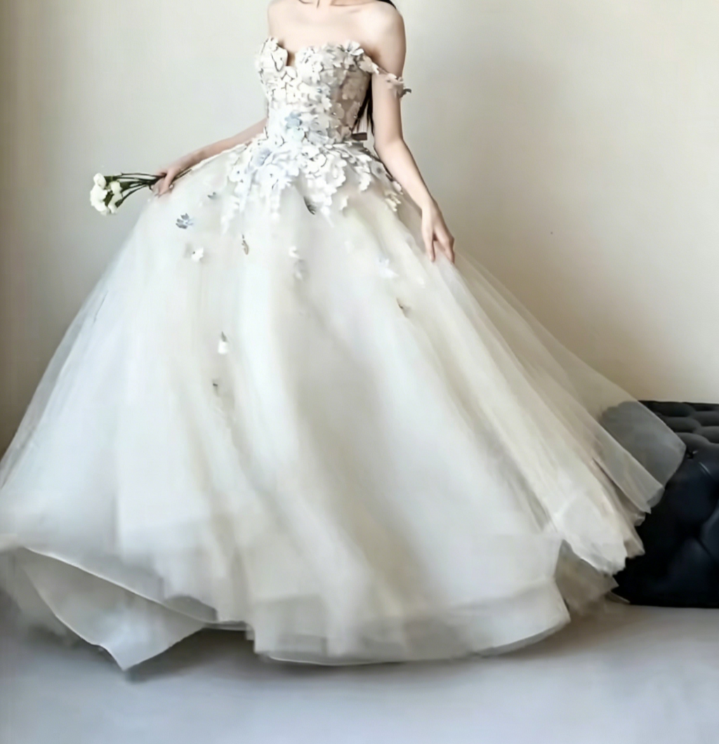 Ornate Off-Shoulder Ivory Prom Dress Appliques Beads A-Line Evening Dress GG6460