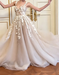 Ornate Spaghetti Straps Appliques Wedding Dress Tulle A-Line Bridal Dress GG6557