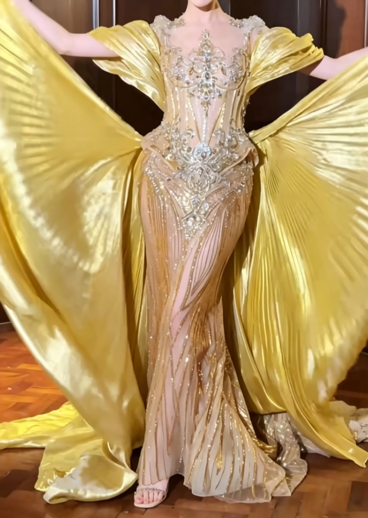 Attractive Jewel Neck Pleated Yellow Prom Dress Sequins Beaded Mermaid Evening Dress GG6572