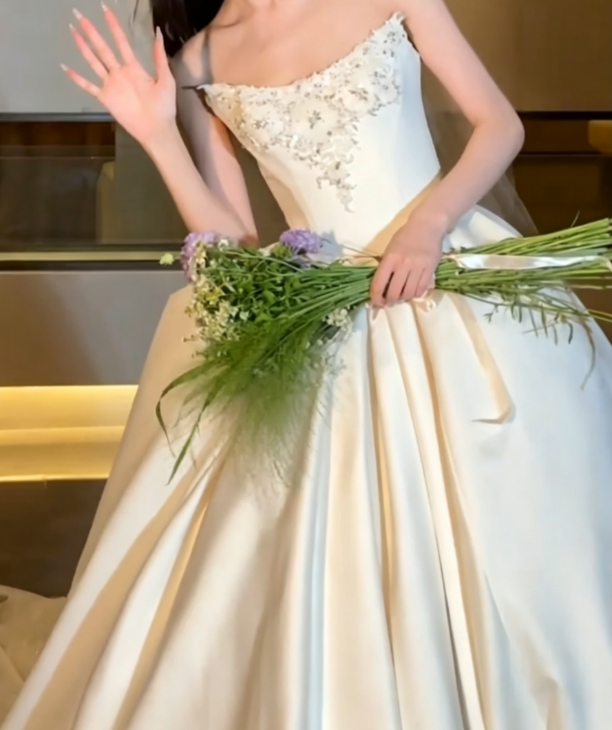 Chic Strapless Wedding Dress Beaded Satin A-Line Bridal Dress GG6598