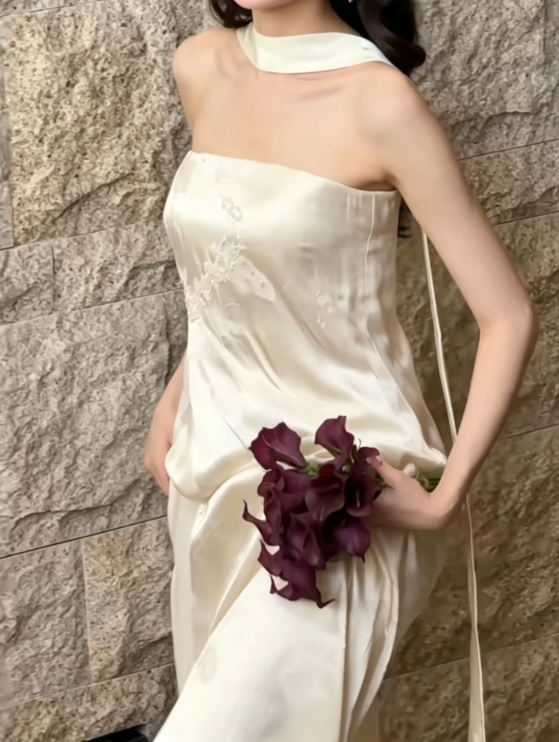 Fascinating Strapless Beaded Wedding Dress With Scarf Jacquard Satin Mermiad Bridal Dress GG6629