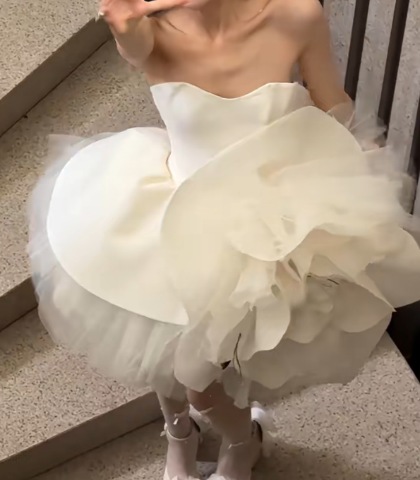 Glam Strapless White Homecoming Dress Handmade Flowers A-Line Birthday Dress GG6633