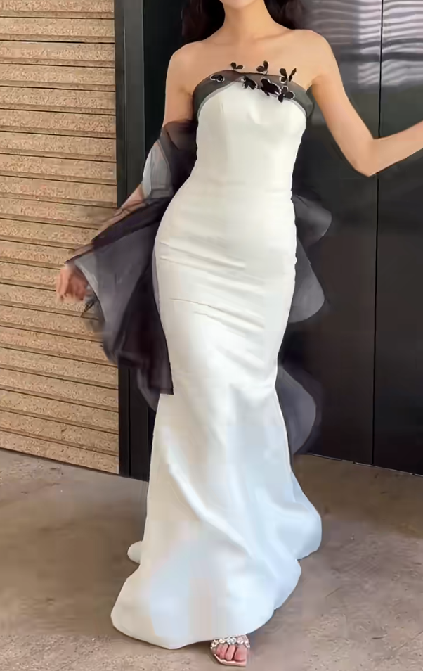 Trendy Strapless White Prom Dress Appliques Ruffles Mermaid Evening Dress GG6634
