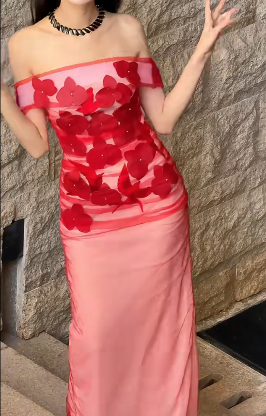 Charming Off-Shoulder Red Prom Dress Appliques Tulle Mermaid Evening Dress GG6635