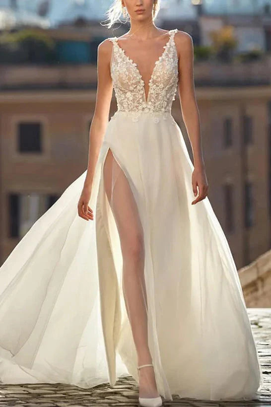 Low V-Neck Backless Tulle A-Line Appliques Wedding Dress