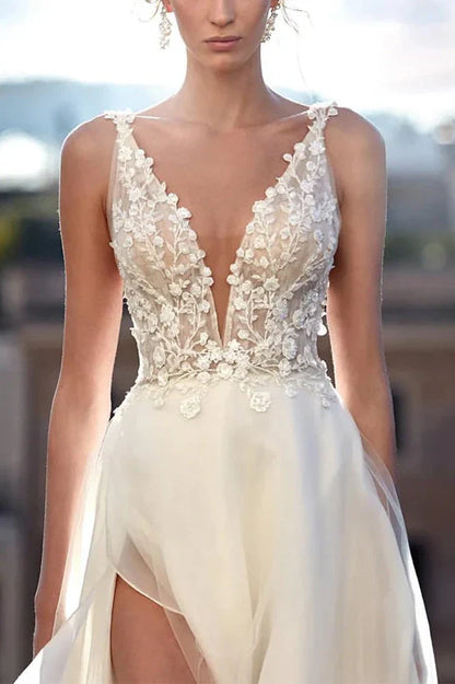 Low V-Neck Backless Tulle A-Line Appliques Wedding Dress