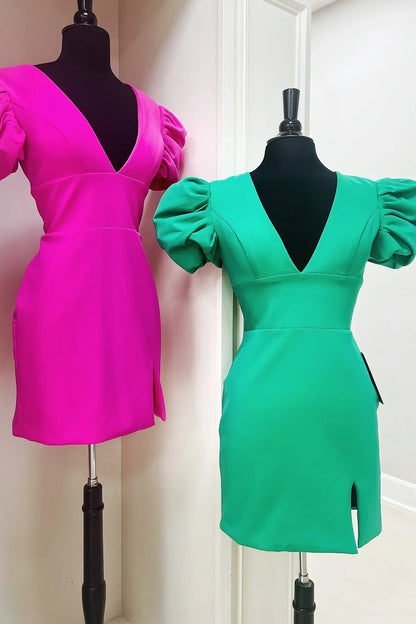 Low V-Neck Short Sleeves Bodycon Satin Mini Homecoming Dress