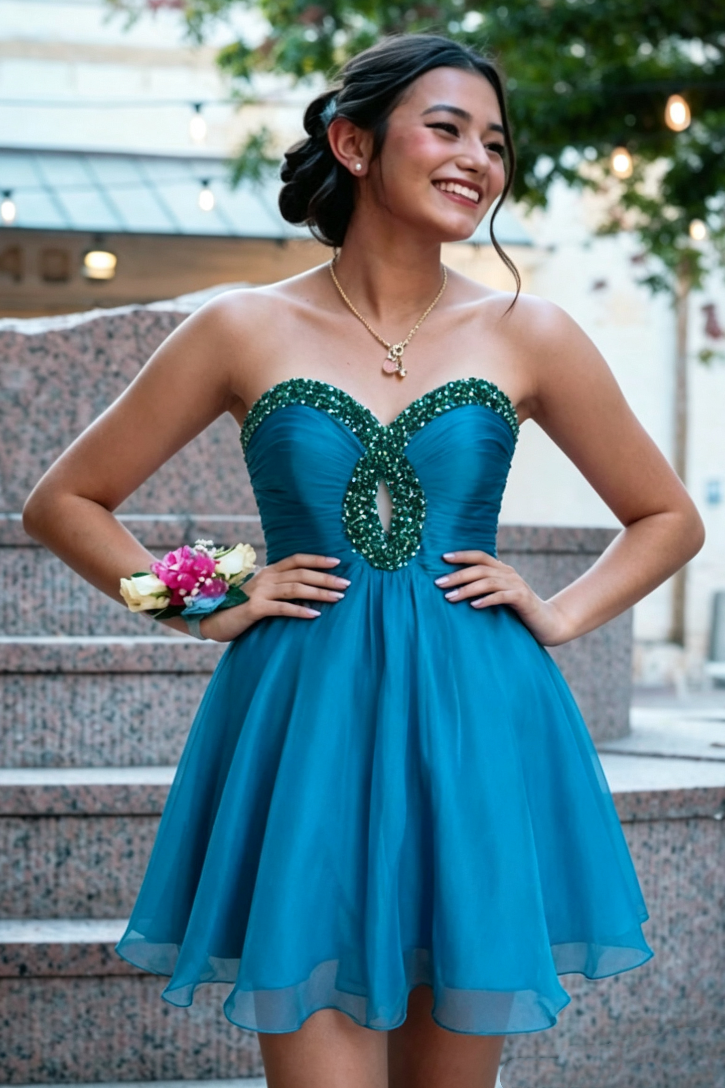Modest Beaded Strapless Chiffon A-Line Mini Party Homecoming Dress