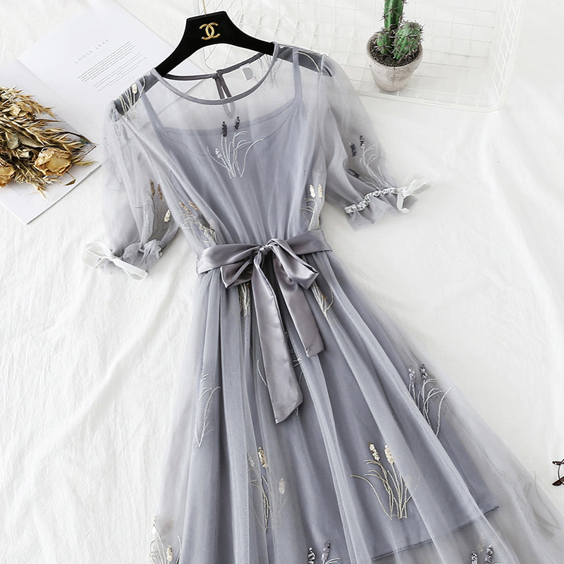 Embroidered mesh dress national minority Platycodon skirt French retro skirt  4305