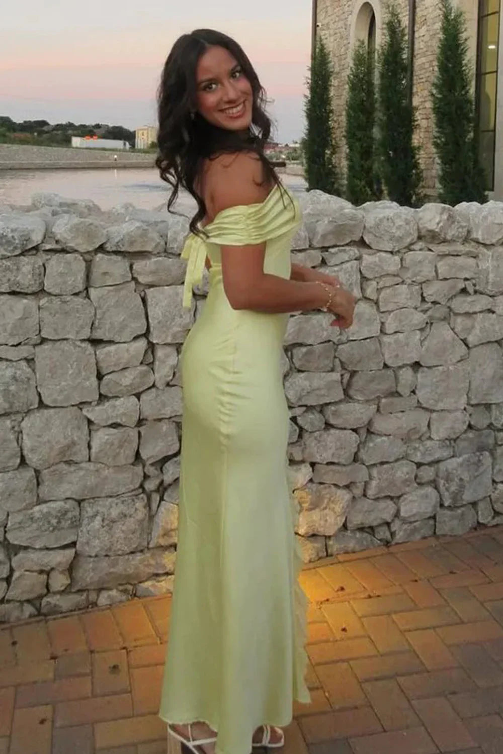 Off-Shoulder Sleeveless Satin Sheath Leg Slit Party Prom Dress