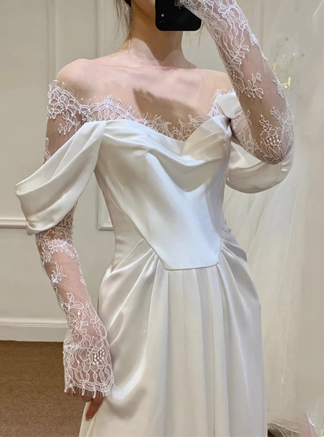 French Retro Lace Satin One Shoulder Small Train Wedding Dress P2745