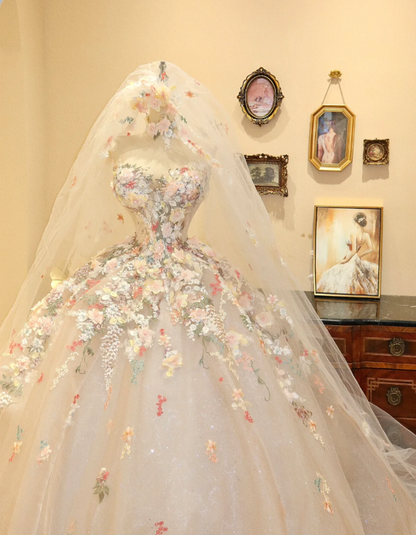 Dreamy White Heart-Shaped Collar Floral Tulle Princess A-Line Floor-Length Wedding Dress P2771