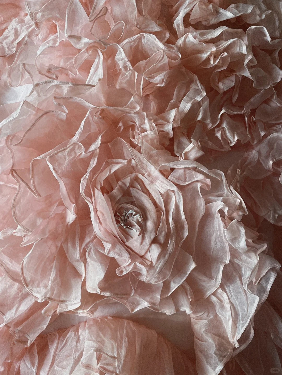 French romantic rose tulle flower tube top fluffy princess floor-length wedding dress P3071