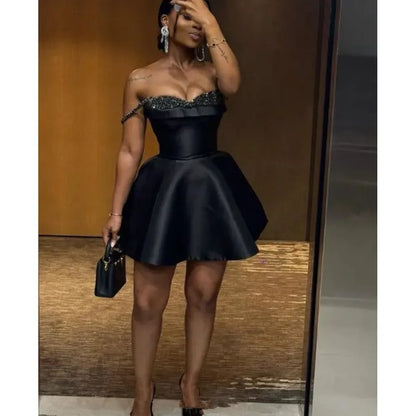 Sexy Strap Sweetheart Neck Black A-Line Birthday Dress Homecoming Dress P3631