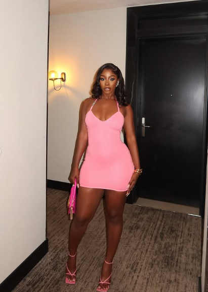 Sexy Pink Halter Neck Slim Fit Hip 21st Birthday Homecoming Dress P3888