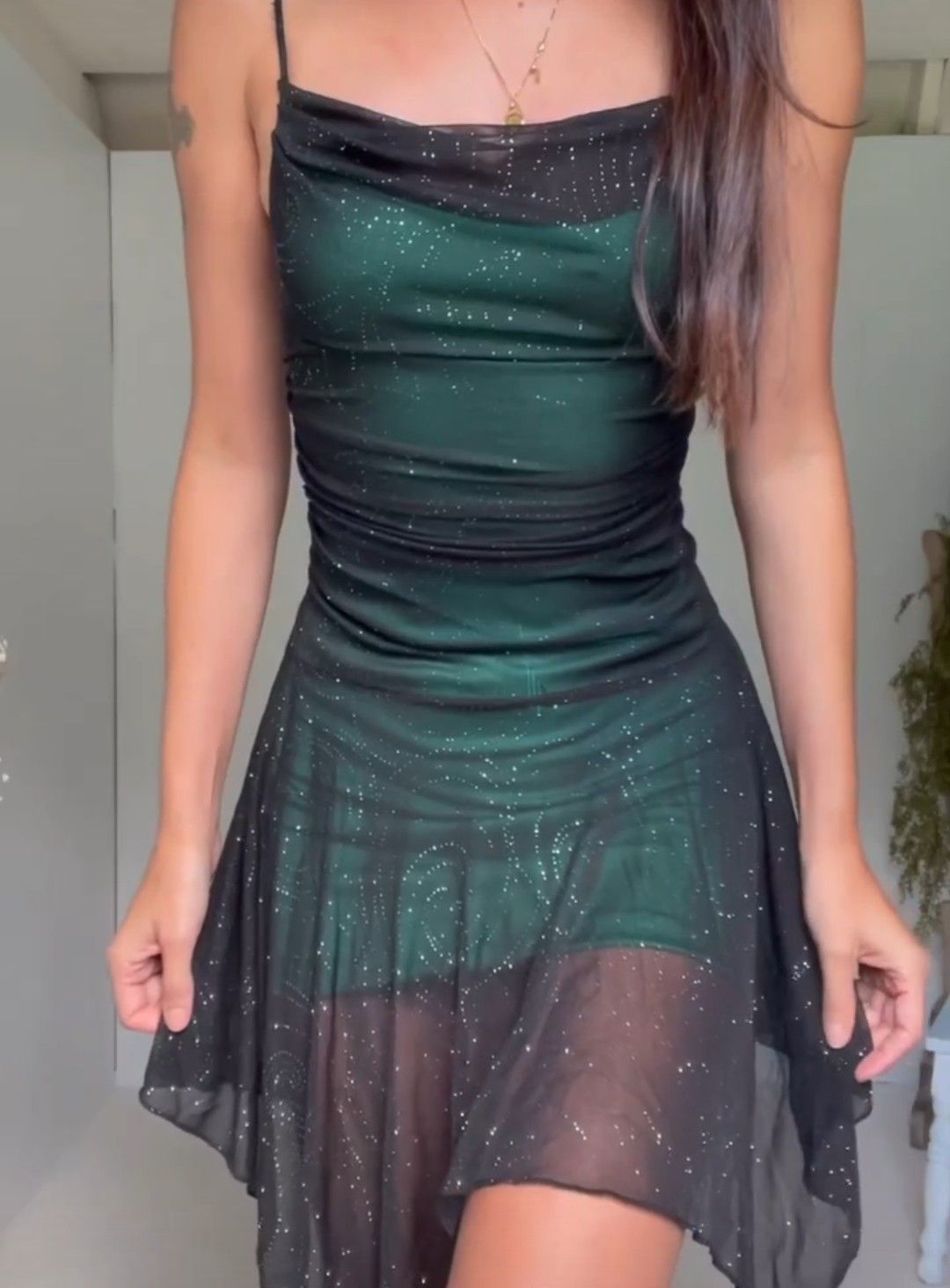Beauty Homecoming Dress Dark Green Spaghetti Straps Tulle Pleated Cocktail Dress Short Birthday Party Dress    P4955