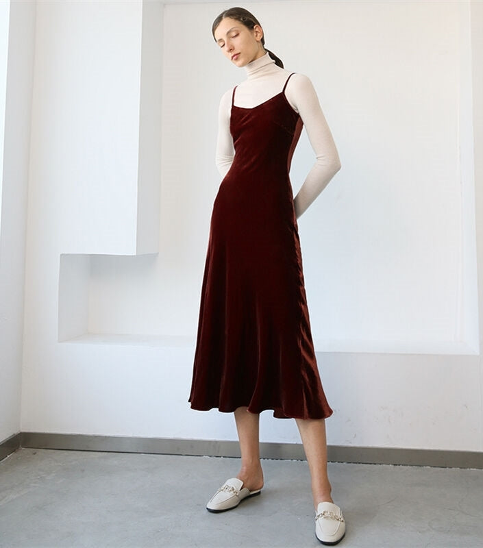 Straps Burgundy Velvet Midi Dress