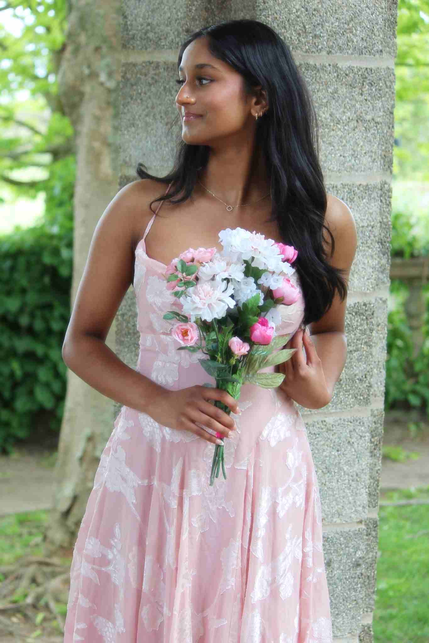 Pink A-Line Sleeveless Floral Appliques Chiffon Long Party Prom Dress