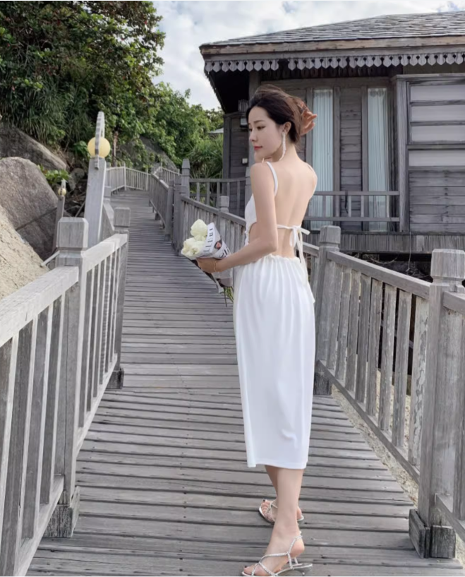 New Stylish White Sleeveless Backless Beach Spaghetti Strap Dress TP2971
