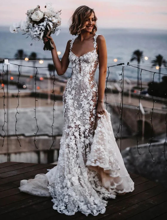 Elegant White Applique Straps Mermaid Long Wedding Dress TP4819