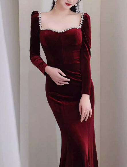 Elegant Burgundy Velvet Sheath Rhinestone Square Neckline Long-Sleeve  Evening Gown TP5281